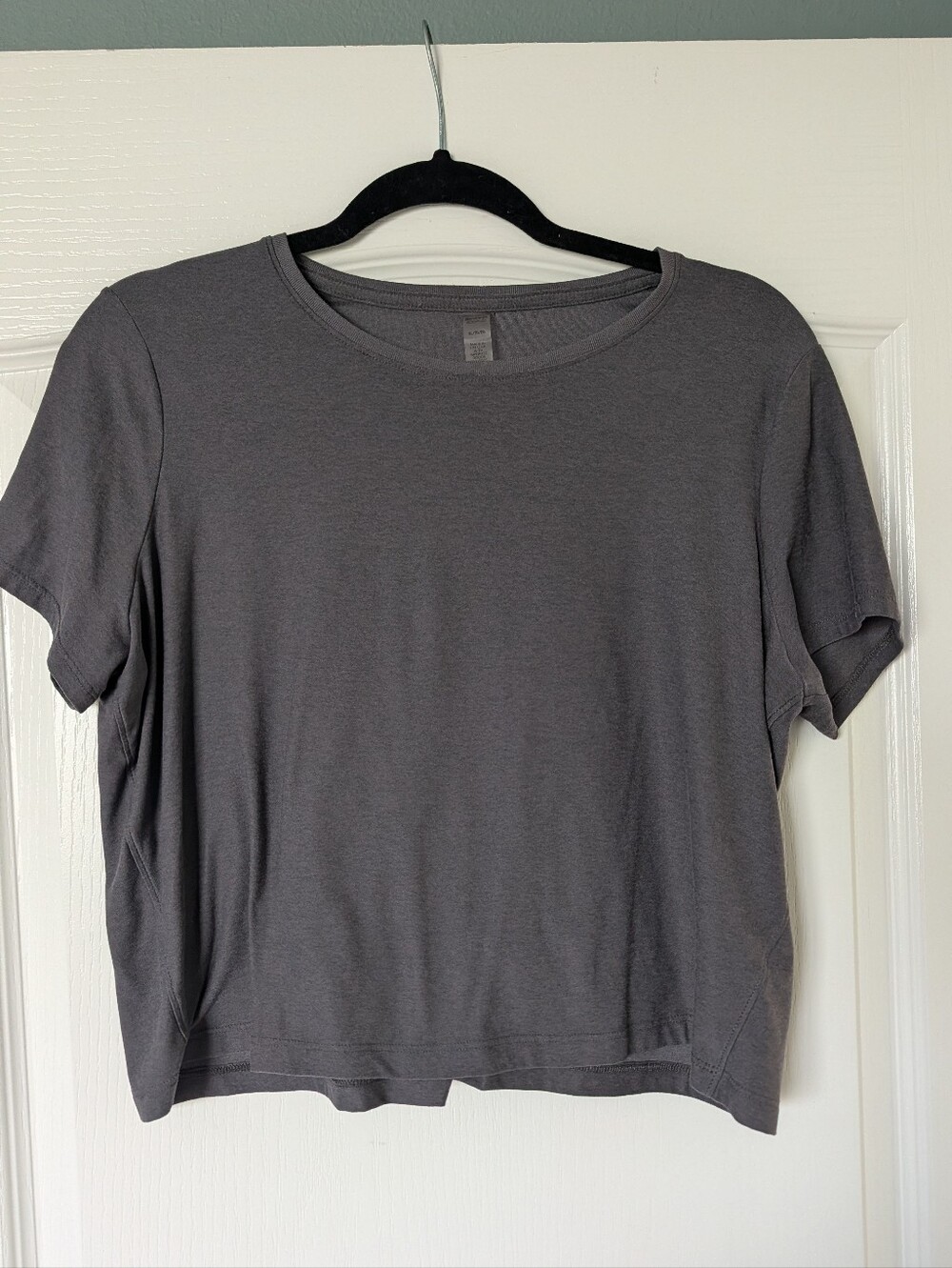 Beyond Yoga Cropped Featherweight Tee
